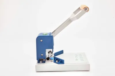 Side view, lever raised
